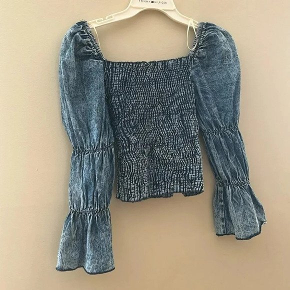 [M]Fiory Denim Crop  Top with Ballon Sleeves - Picture 7 of 7